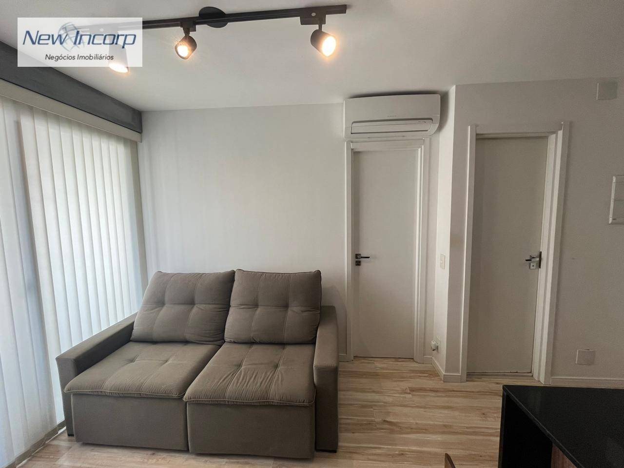 Apartamento à venda com 1 quarto, 37m² - Foto 1