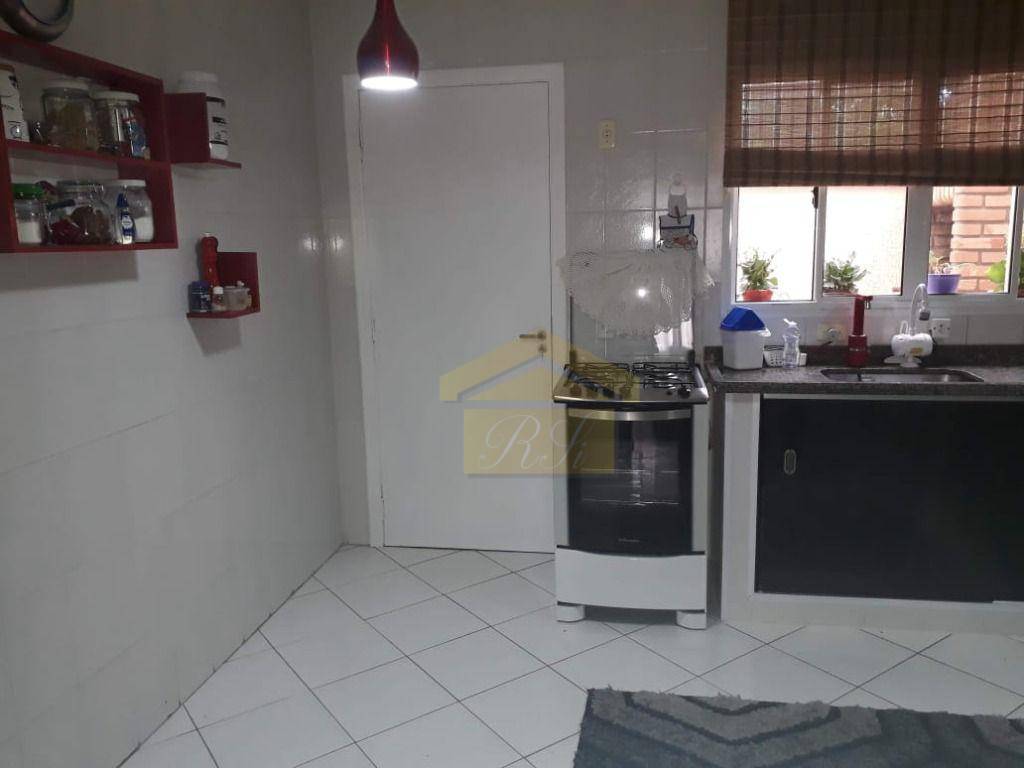 Sobrado à venda com 2 quartos, 121m² - Foto 5