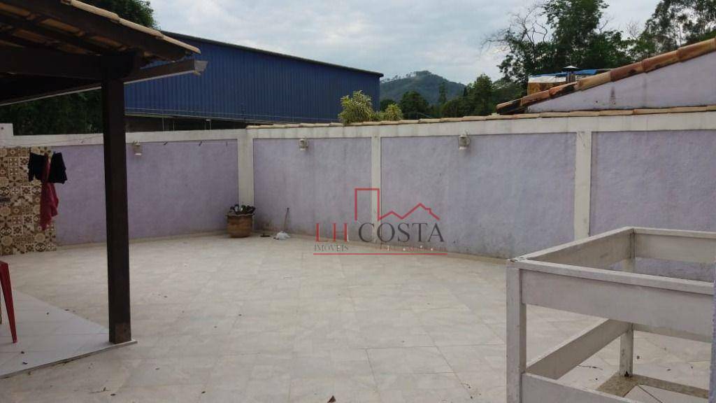 Casa de Condomínio à venda com 4 quartos, 170m² - Foto 45