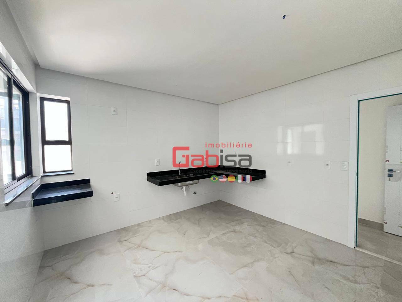 Apartamento para alugar com 4 quartos, 135m² - Foto 6