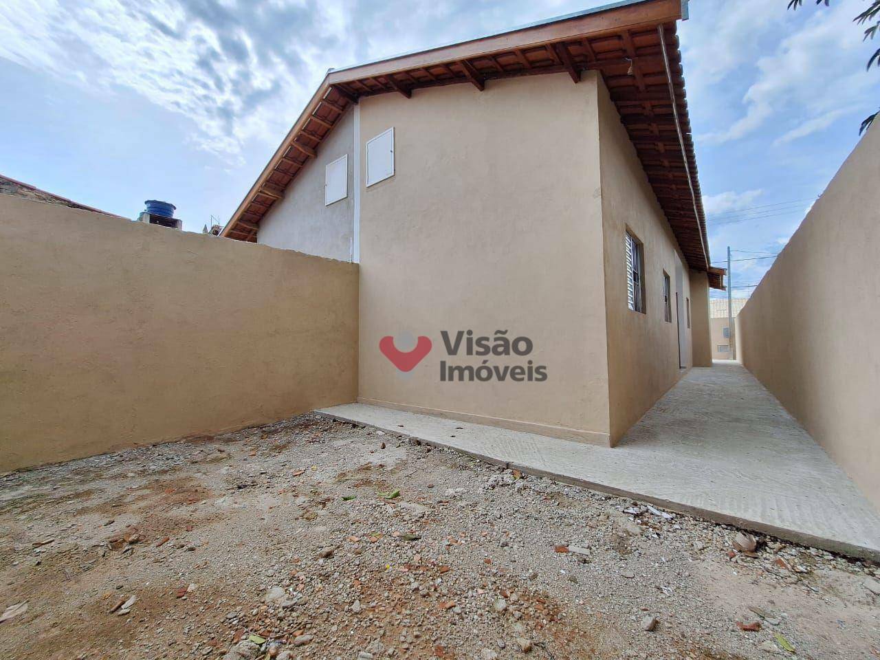 Casa à venda com 2 quartos, 60m² - Foto 10