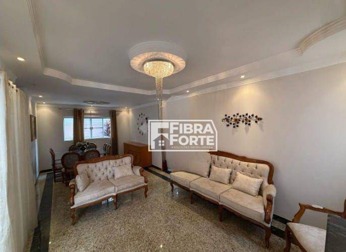 Casa à venda com 3 quartos, 311m² - Foto 3