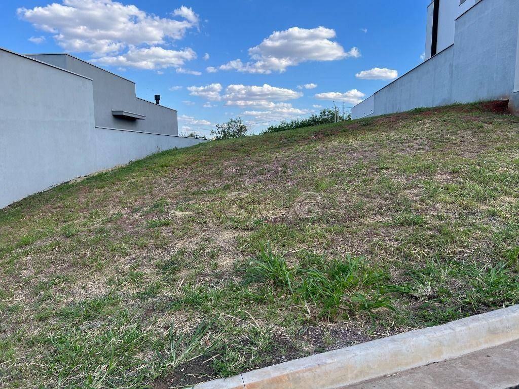 Loteamento e Condomínio, 344 m² - Foto 1