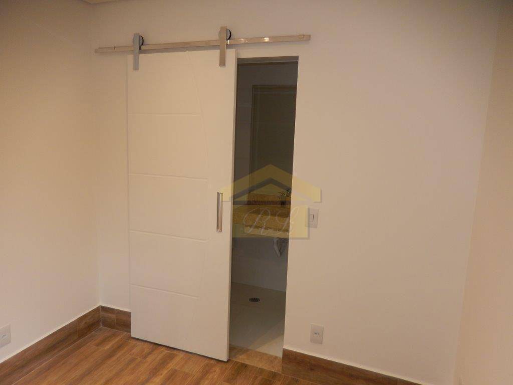 Sobrado à venda com 4 quartos, 200m² - Foto 85