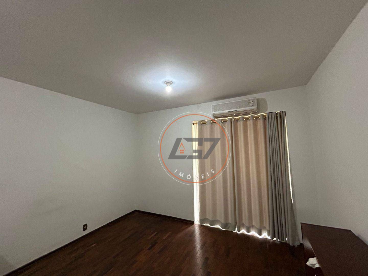 Casa à venda e aluguel com 3 quartos, 1000M2 - Foto 23