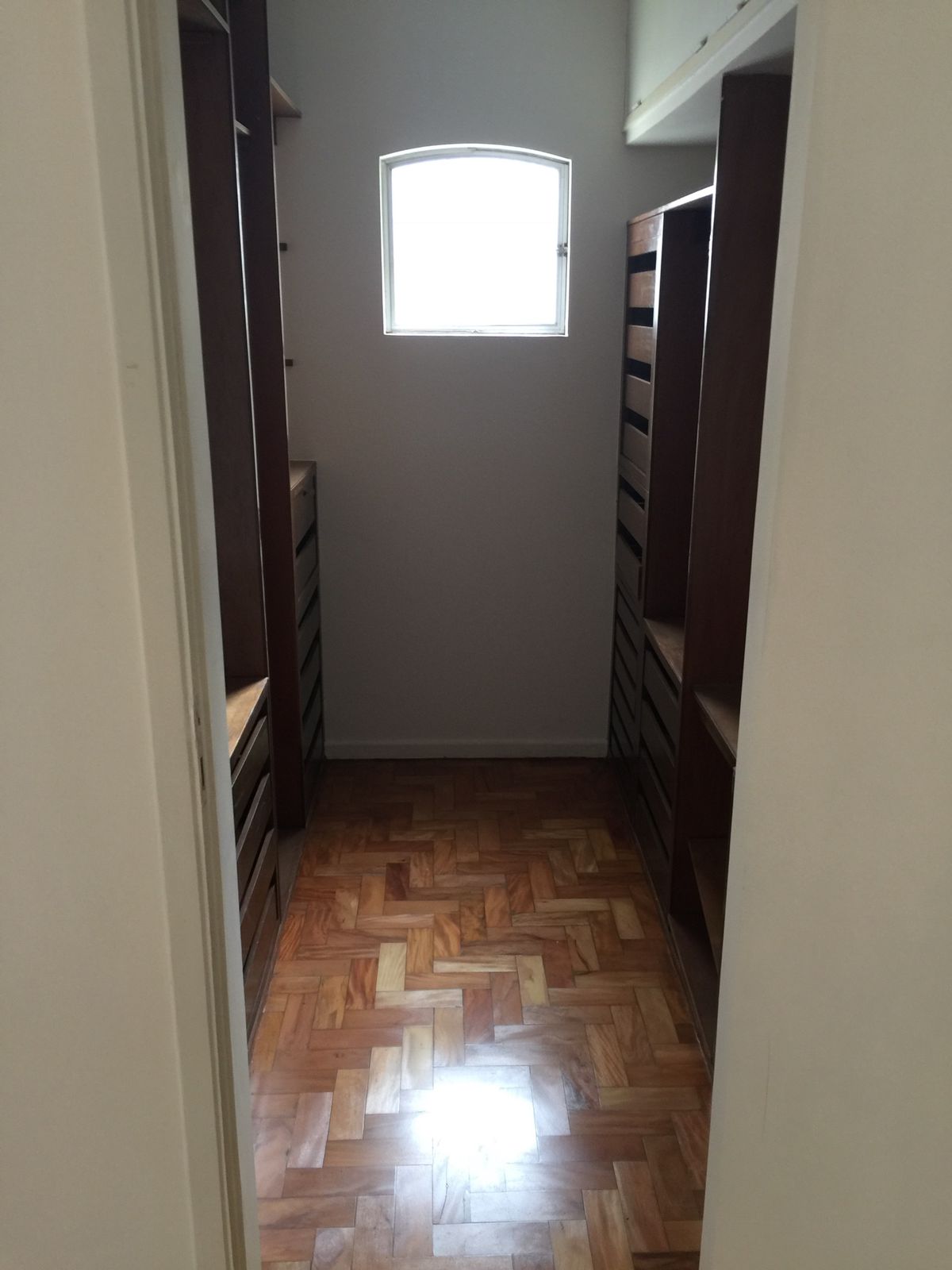 Apartamento à venda com 2 quartos, 100m² - Foto 18