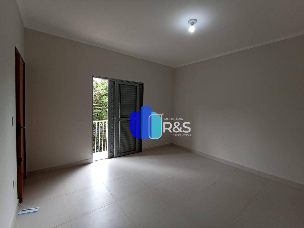 Apartamento para alugar com 2 quartos, 60m² - Foto 2