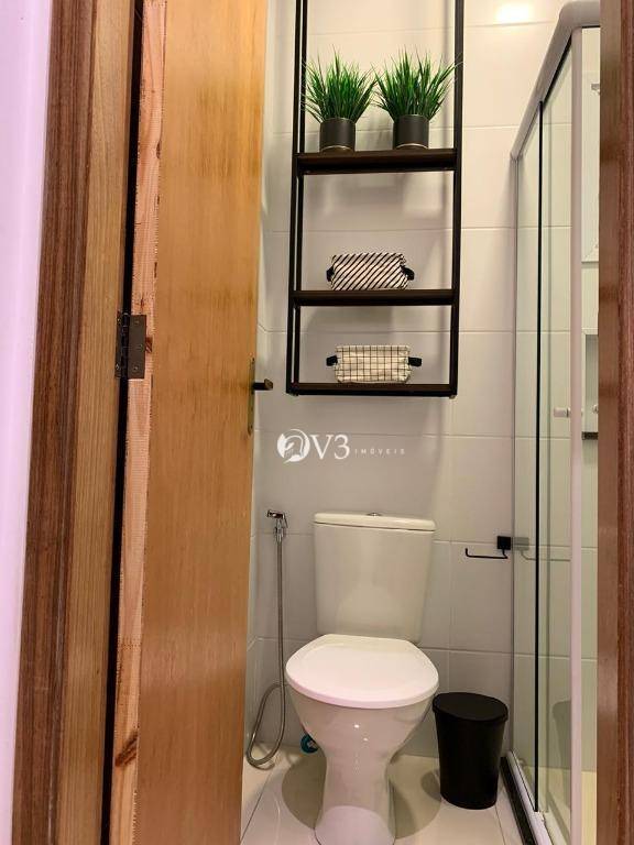 Apartamento à venda com 2 quartos, 39m² - Foto 11