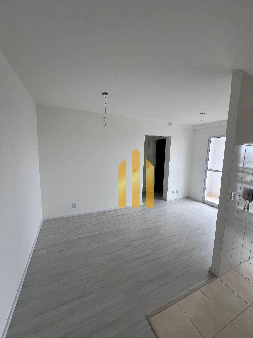 Apartamento à venda e aluguel com 2 quartos, 48m² - Foto 2