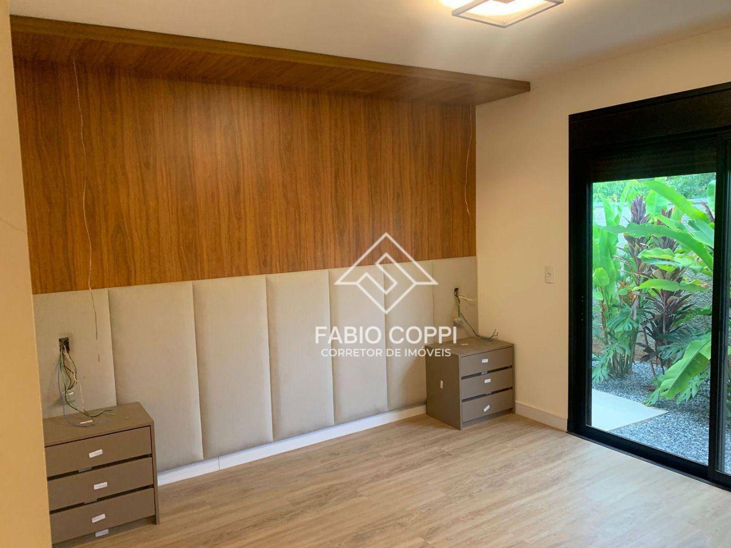 Casa de Condomínio à venda com 4 quartos, 400m² - Foto 10