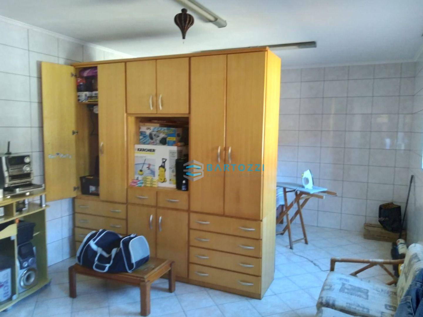 Casa à venda com 3 quartos, 266m² - Foto 15