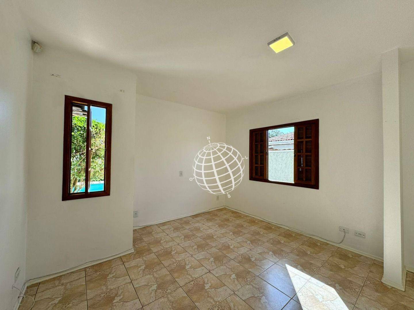 Casa para alugar com 5 quartos, 220m² - Foto 22