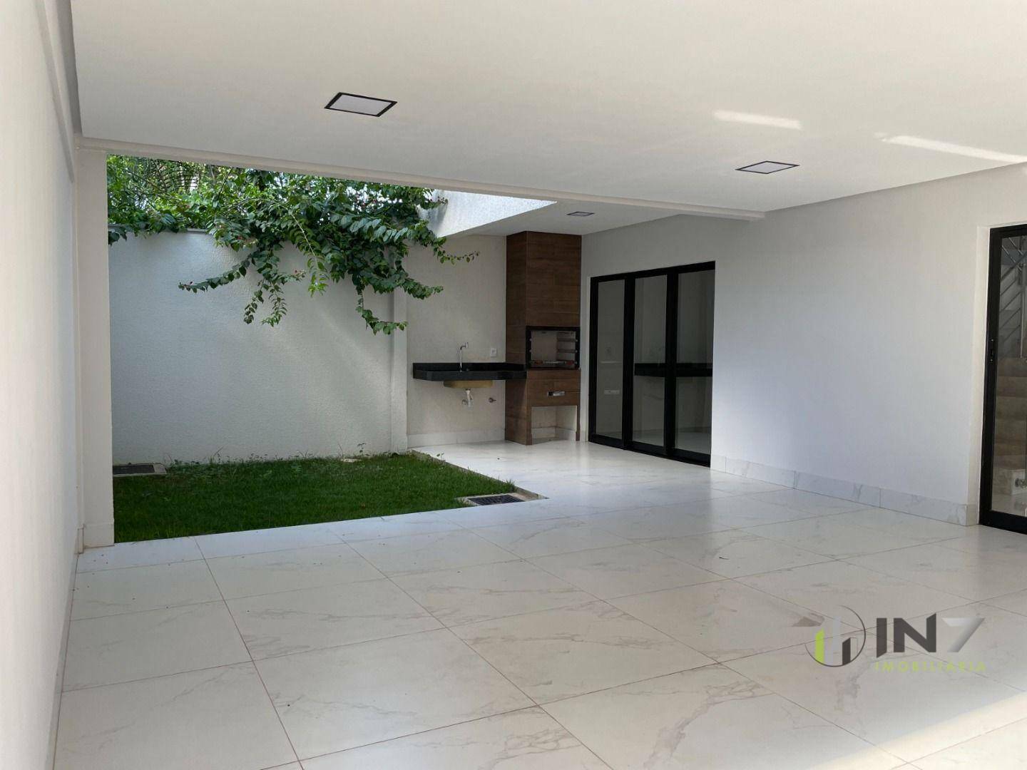 Sobrado à venda com 3 quartos, 172m² - Foto 2