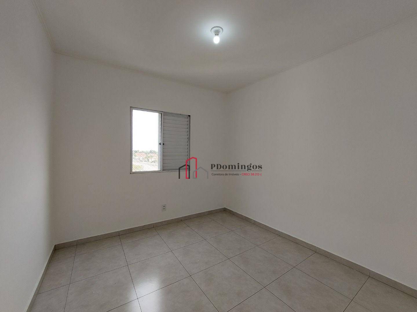 Apartamento à venda e aluguel com 2 quartos, 50m² - Foto 5