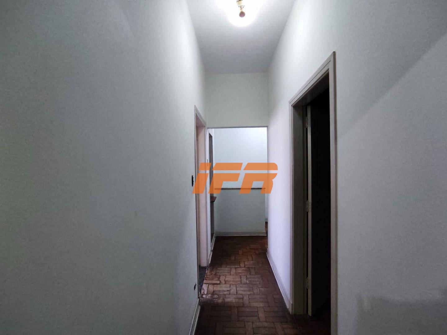 Sobrado à venda com 4 quartos, 400m² - Foto 11