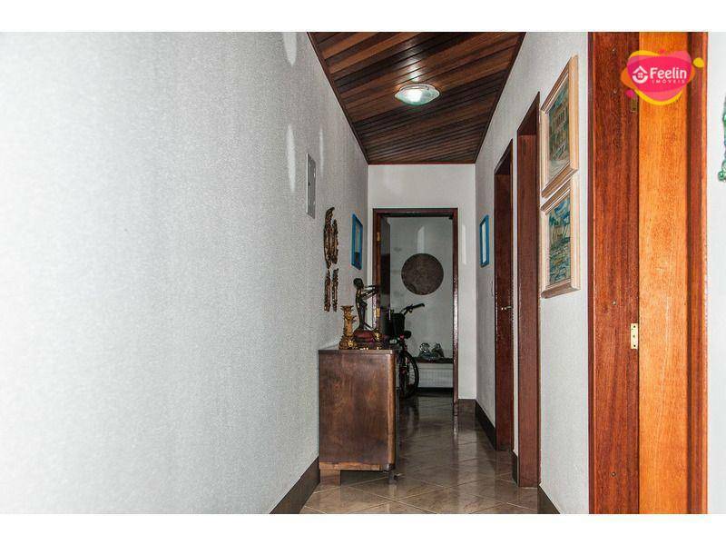 Casa à venda com 4 quartos, 110m² - Foto 7
