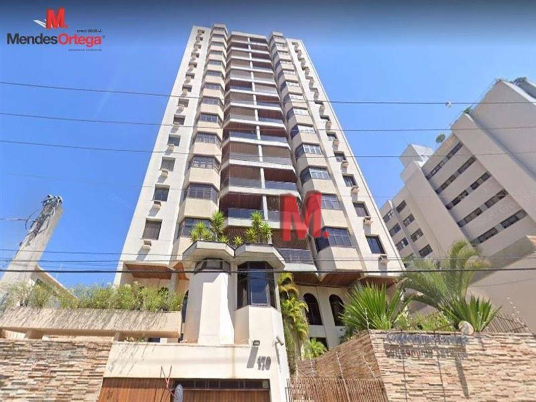 Apartamento à venda com 4 quartos, 212m² - Foto 1