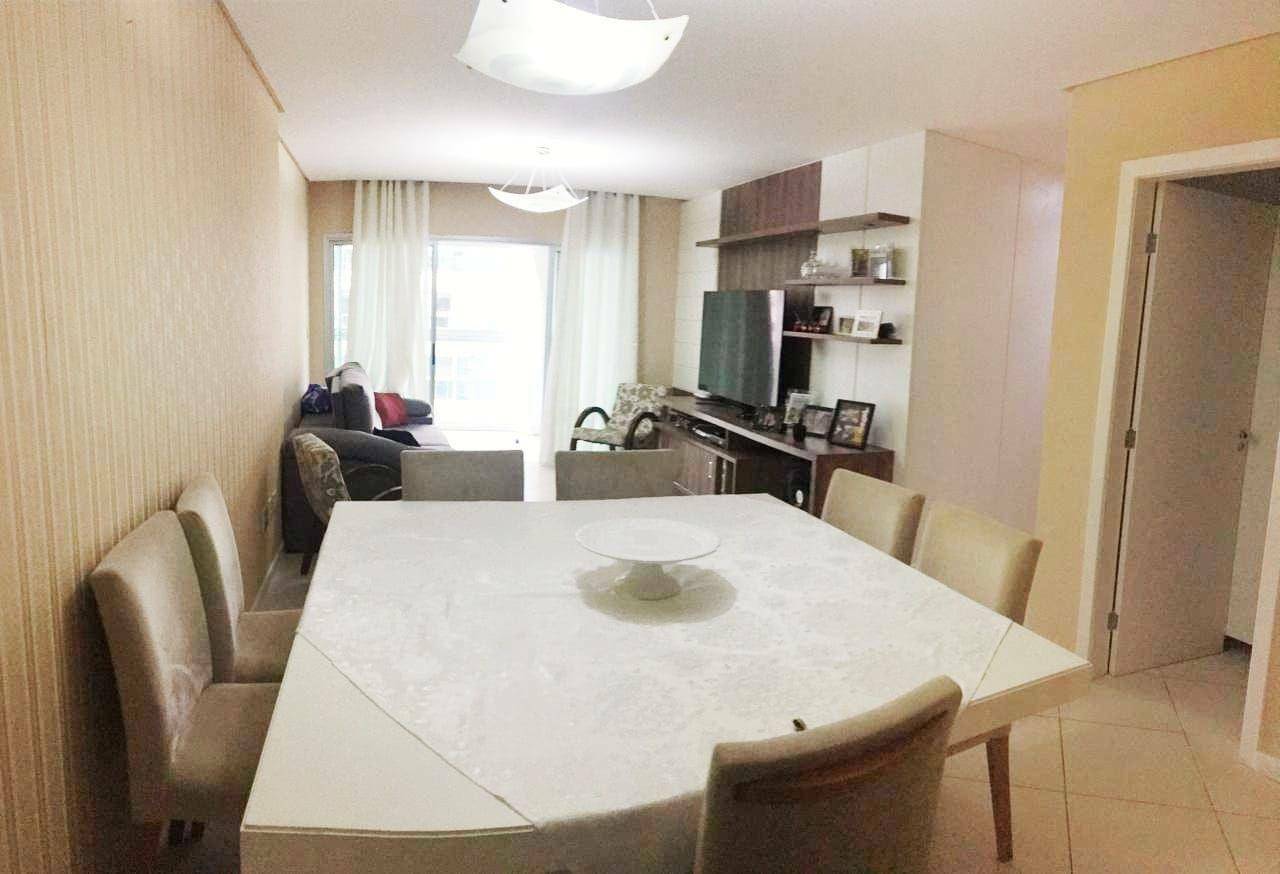 Apartamento à venda com 3 quartos, 123m² - Foto 3