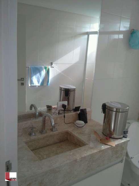 Apartamento à venda com 2 quartos, 76m² - Foto 11