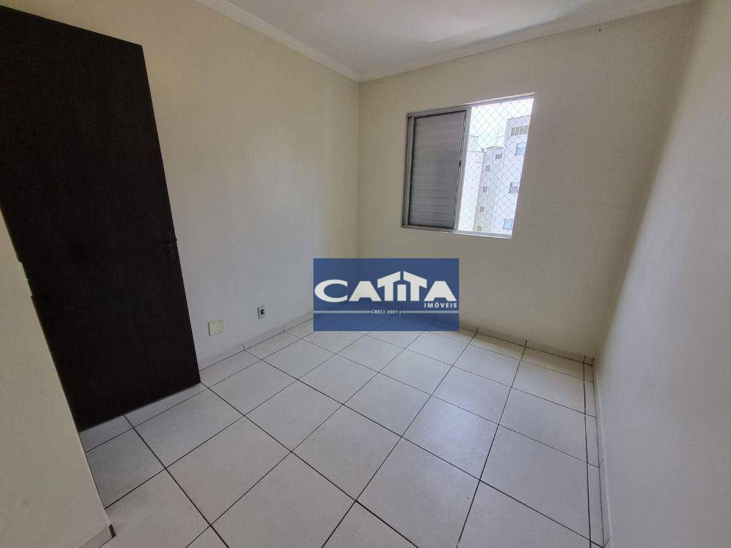 Apartamento para alugar com 2 quartos, 40m² - Foto 12