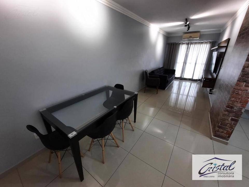 Apartamento à venda com 3 quartos, 107m² - Foto 7