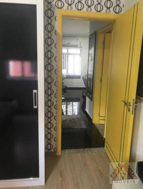 Apartamento à venda com 2 quartos, 68m² - Foto 9