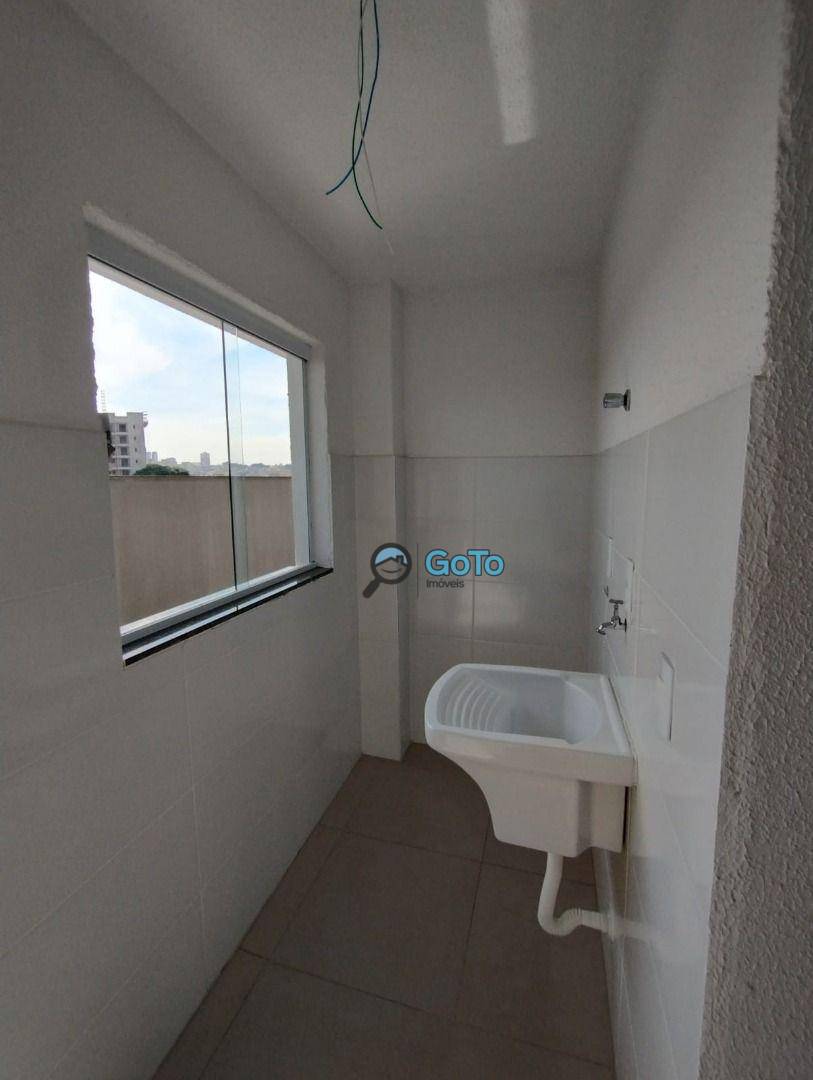 Apartamento à venda com 2 quartos, 60m² - Foto 5