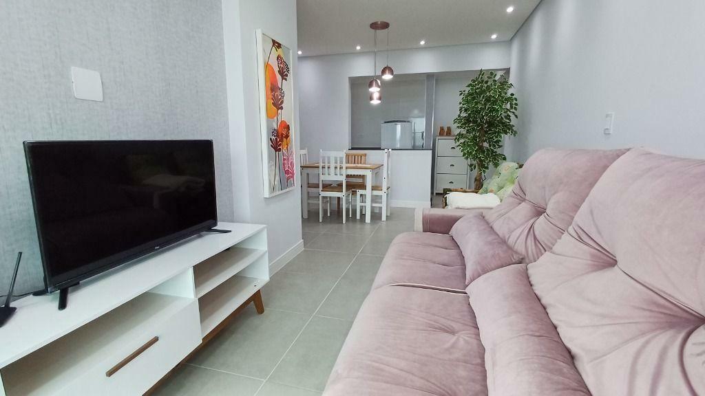 Apartamento à venda com 2 quartos, 72m² - Foto 2