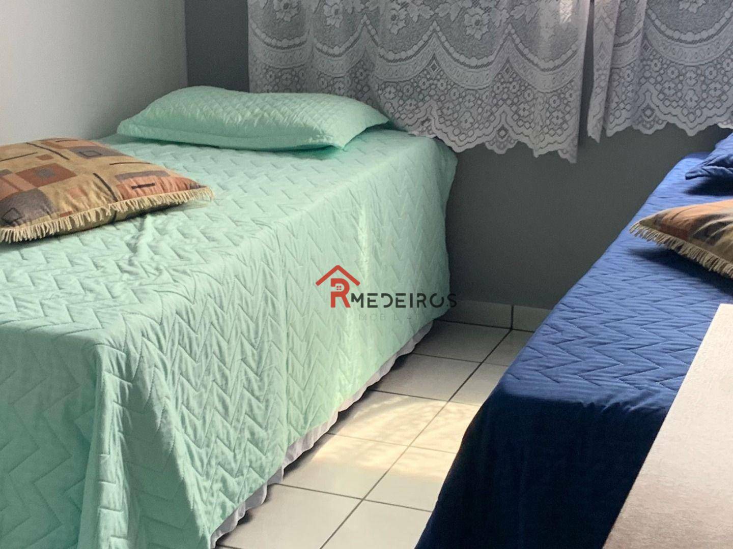 Apartamento à venda com 2 quartos, 75m² - Foto 18