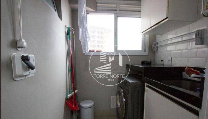 Apartamento à venda com 2 quartos, 66m² - Foto 2