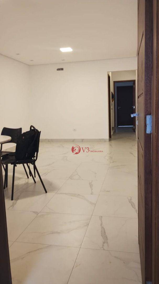 Sobrado à venda com 2 quartos, 111m² - Foto 3