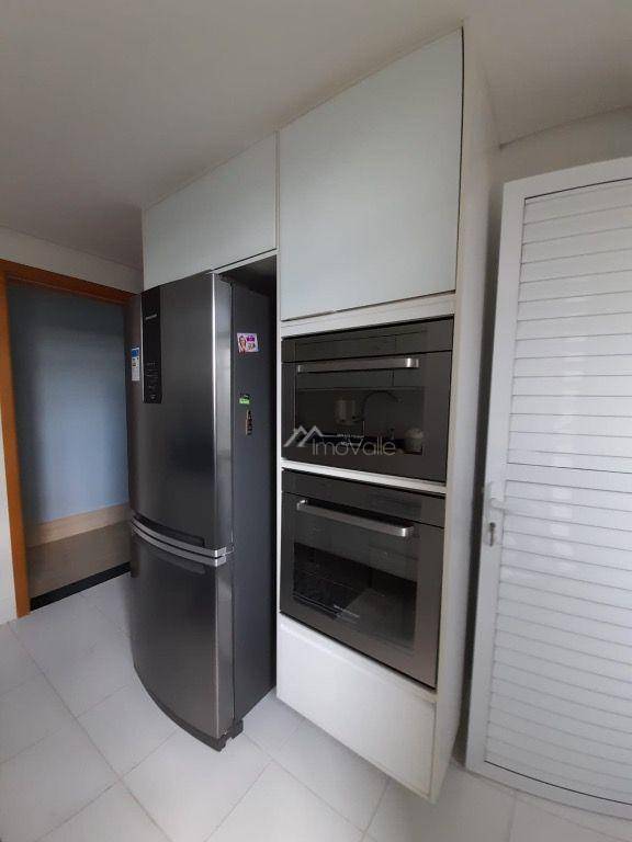 Apartamento à venda com 3 quartos, 106m² - Foto 6