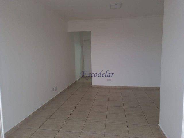 Apartamento à venda com 3 quartos, 82m² - Foto 3