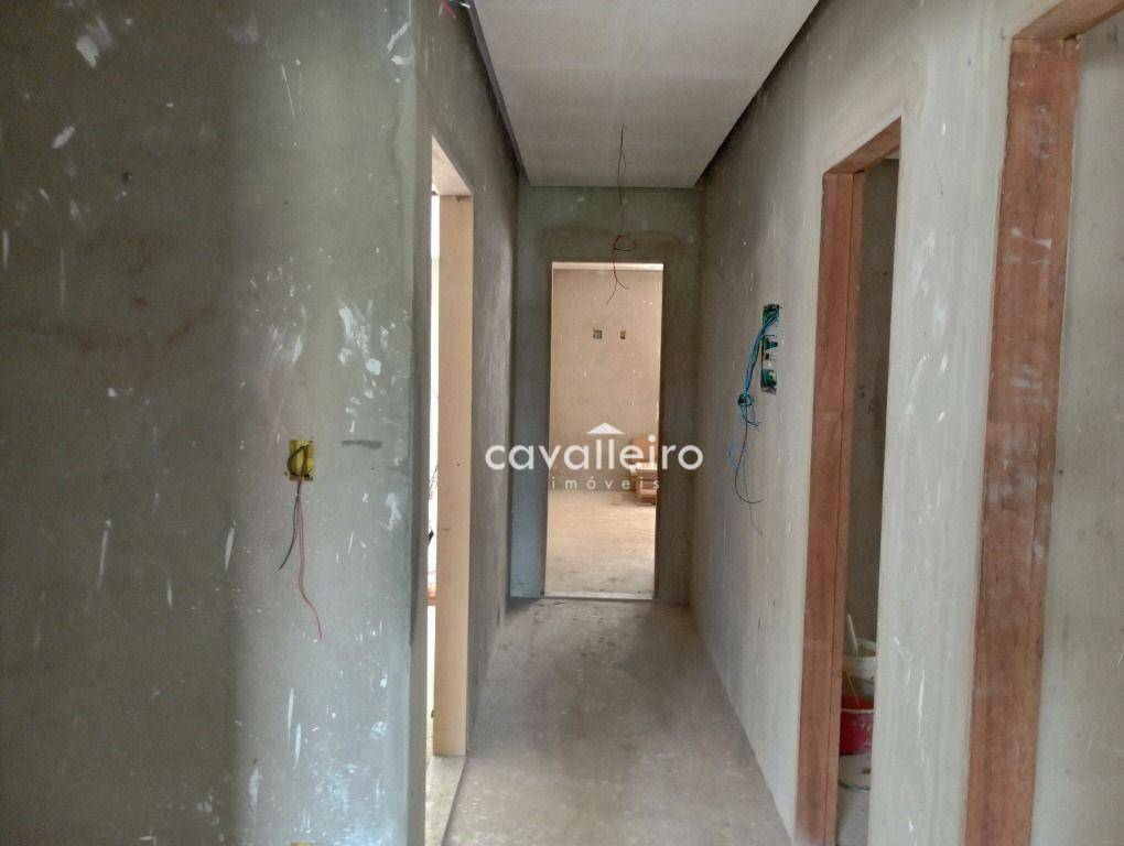 Casa à venda com 3 quartos, 300m² - Foto 6