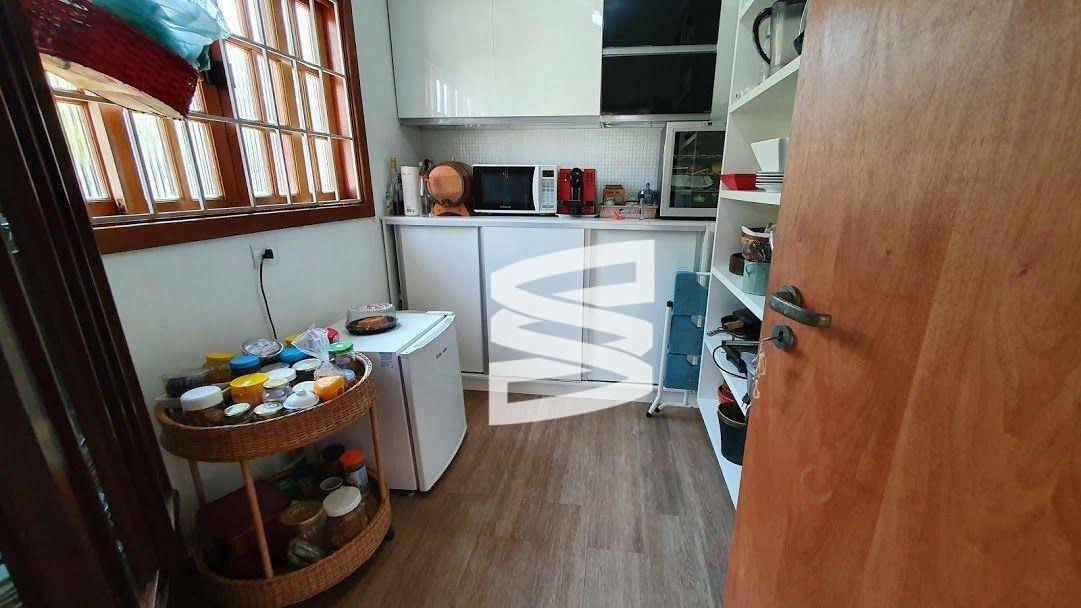 Casa à venda com 5 quartos, 300m² - Foto 39