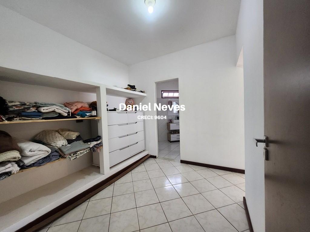 Casa à venda com 4 quartos, 207m² - Foto 38
