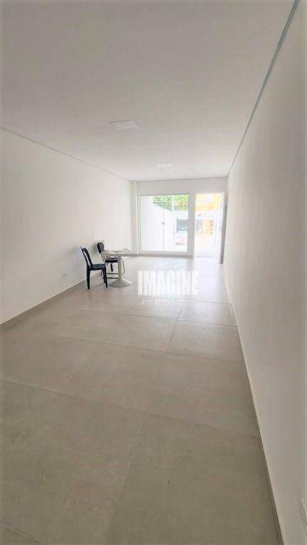 Sobrado à venda com 3 quartos, 115m² - Foto 2