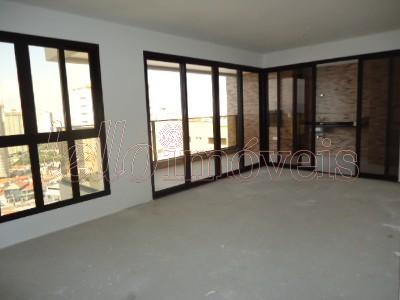 Apartamento à venda com 4 quartos, 186m² - Foto 1