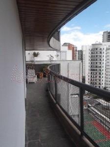 Apartamento para alugar com 2 quartos, 154m² - Foto 5