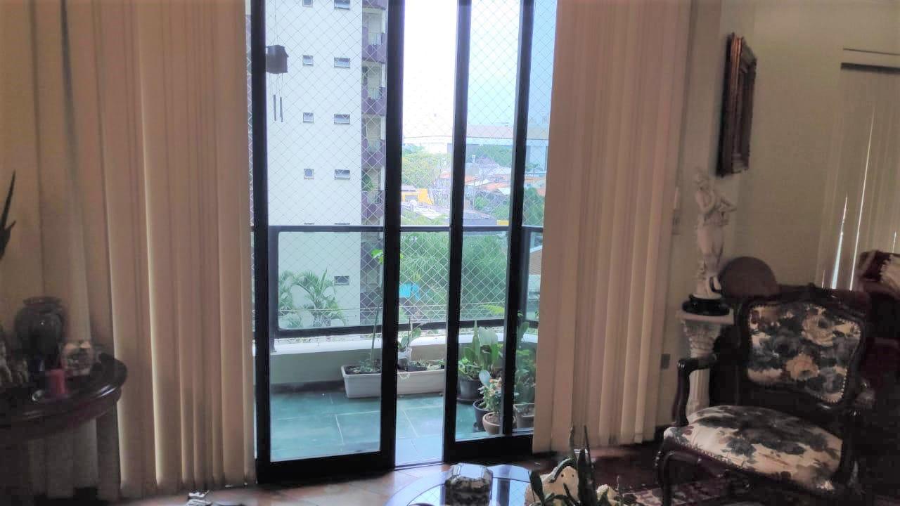 Apartamento à venda com 3 quartos, 175m² - Foto 4