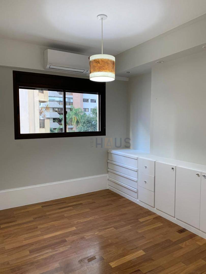 Apartamento à venda com 3 quartos, 103m² - Foto 5