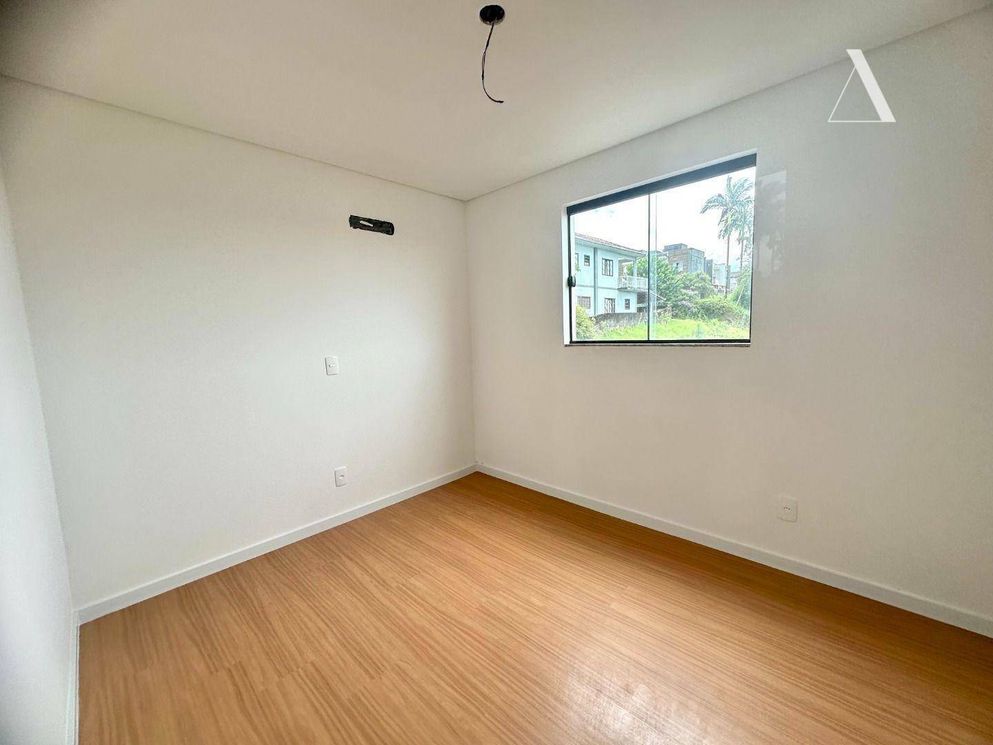 Apartamento à venda com 2 quartos, 63m² - Foto 8