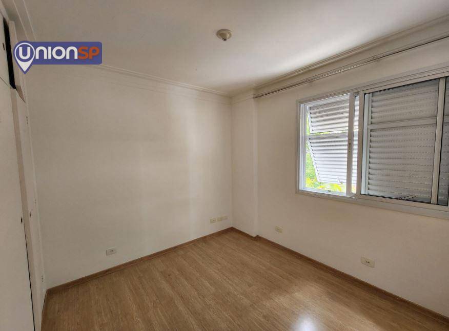 Apartamento à venda com 2 quartos, 75m² - Foto 3