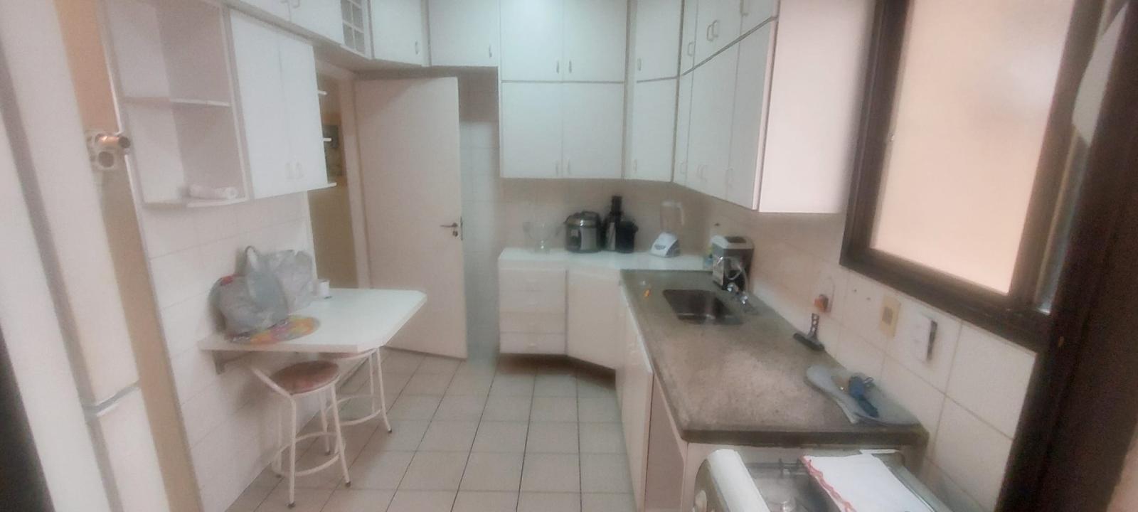 Apartamento para alugar com 3 quartos, 105m² - Foto 21