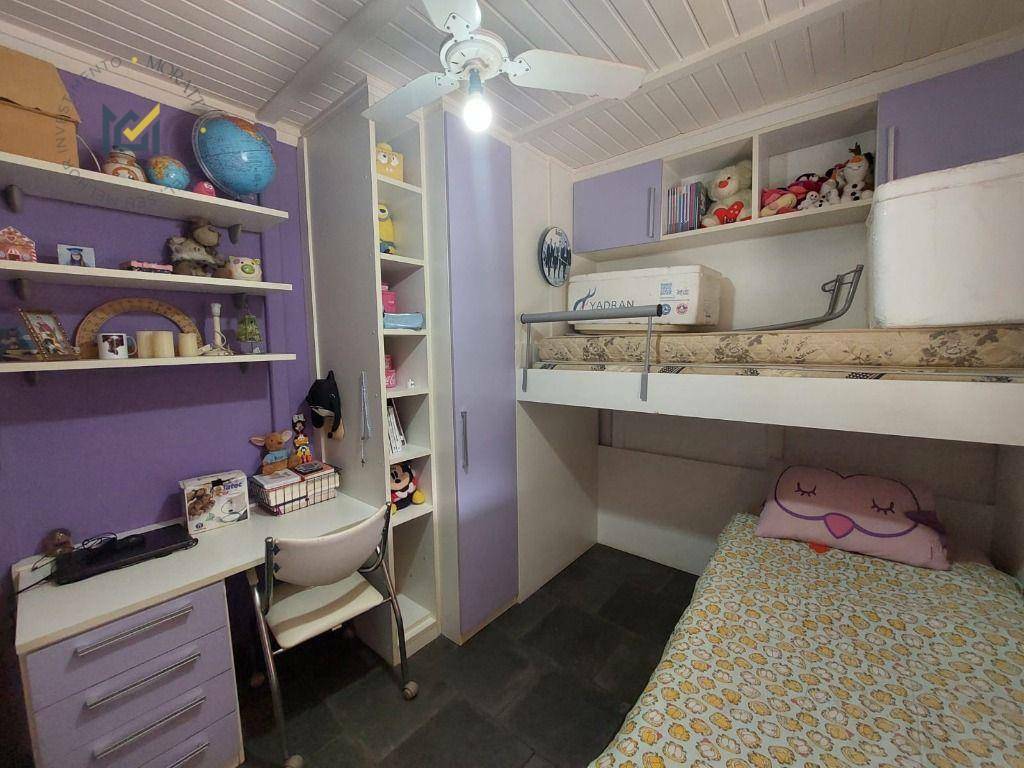 Casa de Condomínio à venda com 3 quartos, 240m² - Foto 10