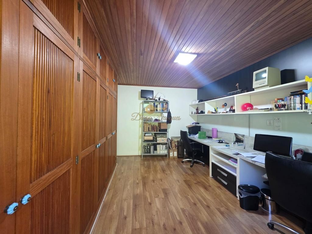 Casa à venda com 4 quartos, 10000m² - Foto 29