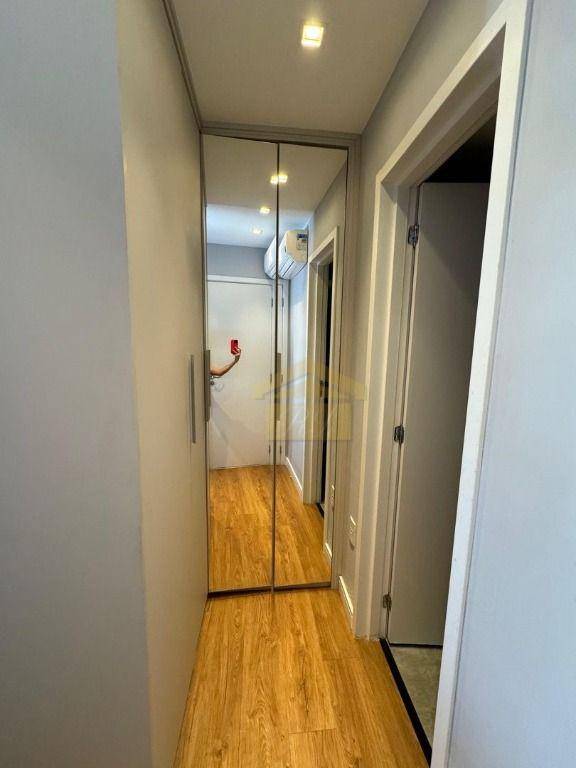 Apartamento à venda com 2 quartos, 72m² - Foto 11