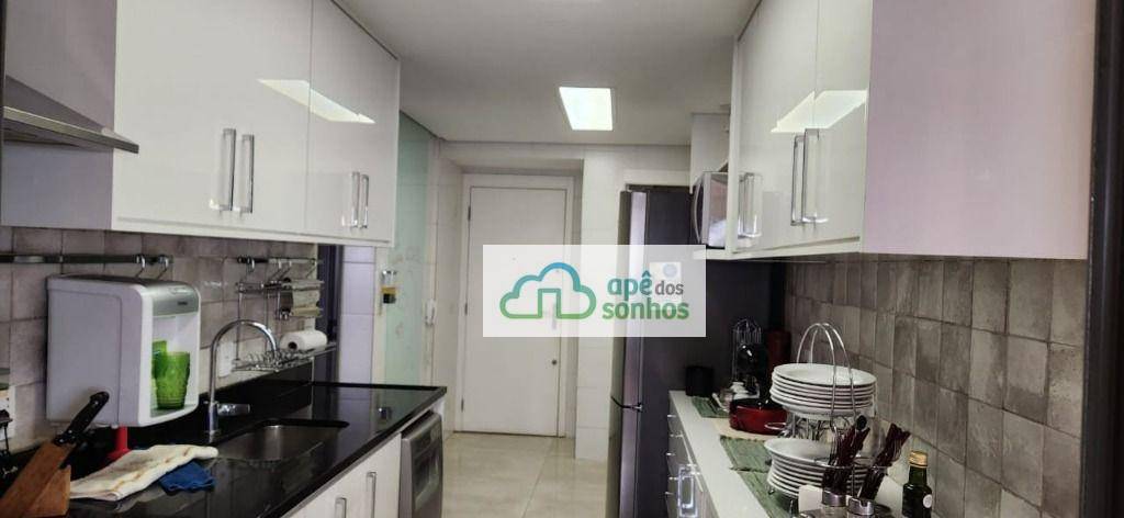 Apartamento para alugar com 3 quartos, 174m² - Foto 5