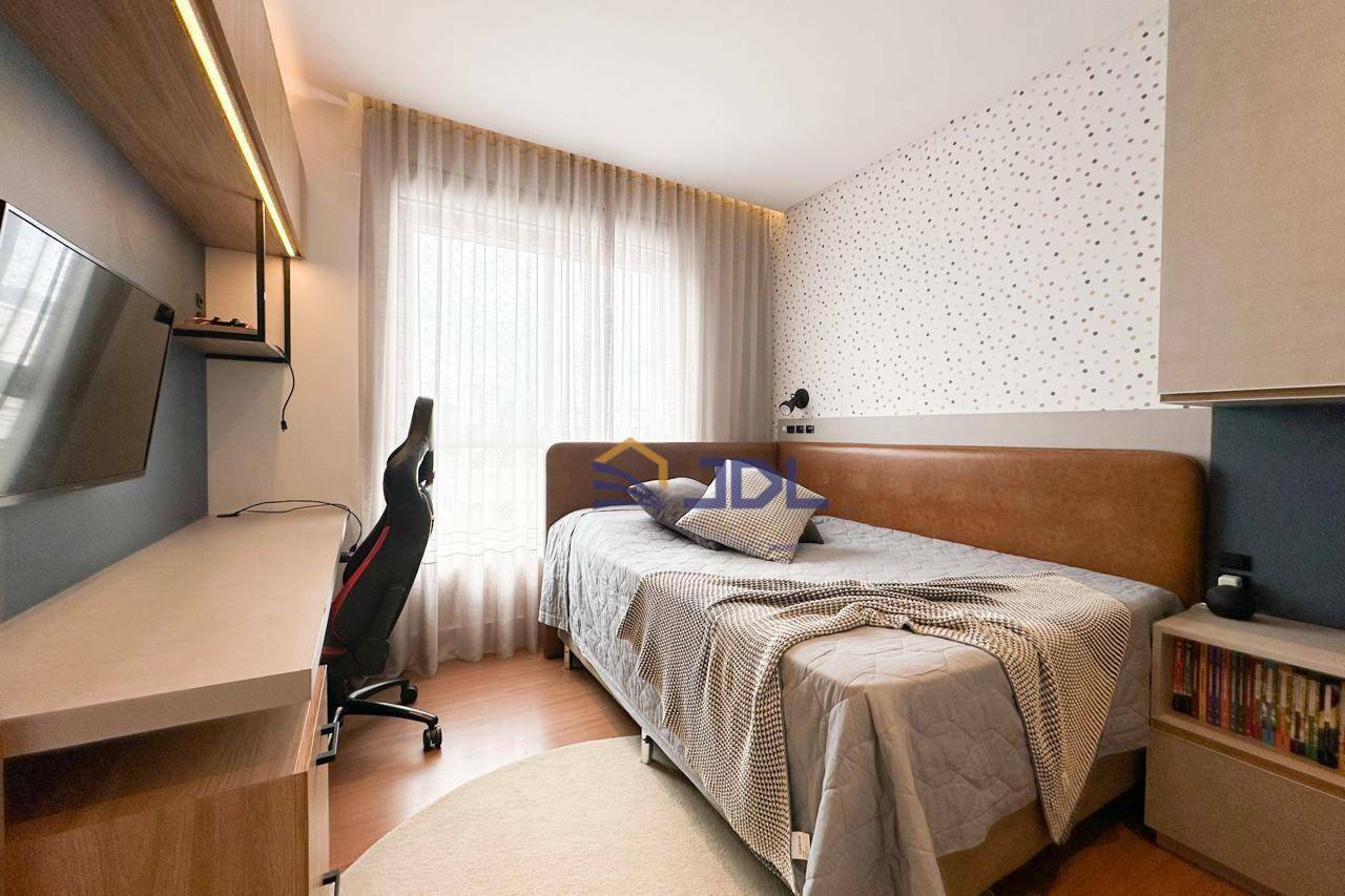 Apartamento à venda com 4 quartos, 173m² - Foto 15