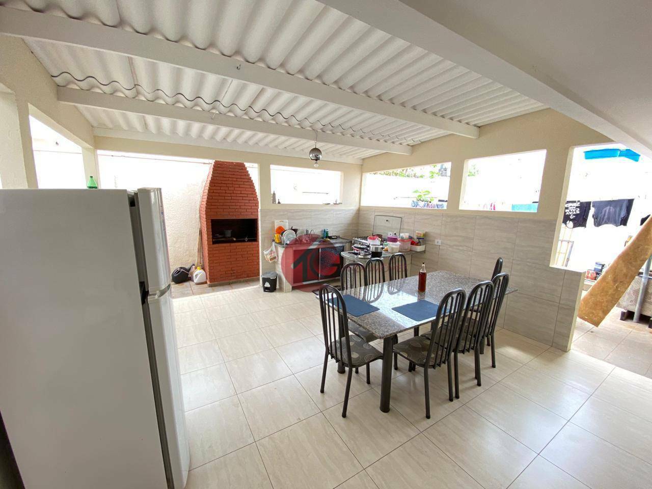 Casa à venda e aluguel com 3 quartos, 280m² - Foto 15